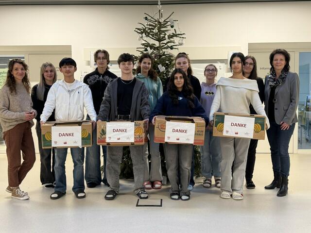 Insgesamt wurden 16 Boxen gesammelt.  | Foto: bebruck