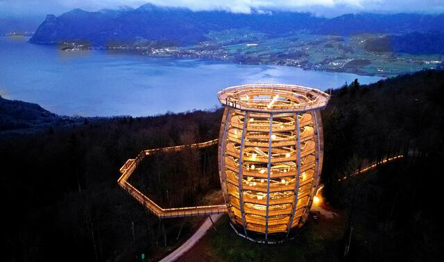 Der Grünberg erstrahlt im Lichterzauber. | Foto: Hörmandinger