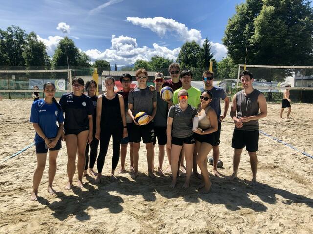 Auch Beachvolleyball steht im Angebot. | Foto: Europagymnasium Klagenfurt