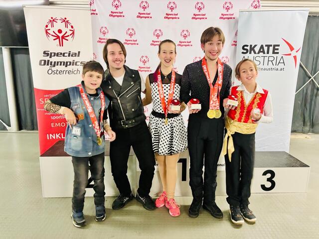 Die Eiskunstläufer:innen des EKA erzielten großartige Erfolge bei den Staats- und Special Olympics-Meisterschaften. | Foto: Huber