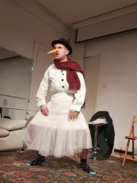 Andreas Ortner schlüpfte in verschiedenste Verkleidungen. | Foto: Kubaczek