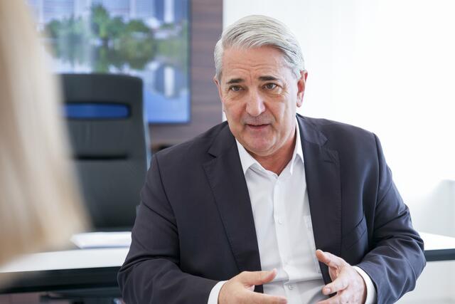 Nevrivy denkt nicht, dass die Ermittlungen gegen ihn bei den Wien-Wahlen im Weg stehen. | Foto: Max Spitzauer/MeinBezirk