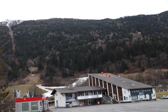 Bitte warten heißt es für die Wintersportfreunde am Venet. Der Winterstart wurde verschoben. | Foto: Seelos