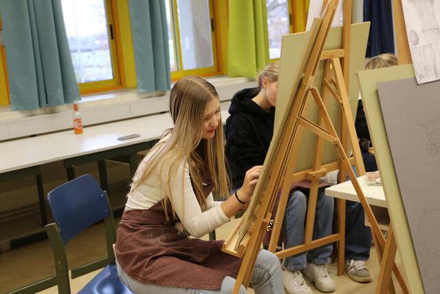 Beim Tag der offenen Tür im BG/BORG Deutschlandsberg konnten sich Interessierte den Schulalltag ansehen. | Foto: BORG Deutschlandsberg