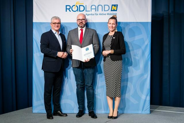 LAbg. Martin Antauer,StR DI Philipp Weiser, Radland Niederösterreich Geschäftsführerin Susanna Hauptmann. | Foto: Michael Kofler 