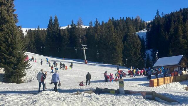 Das Skigebiet bei der Steinerhütte ist vor allem für Familien und Anfänger gut geeignet. | Foto: Eberstein.info