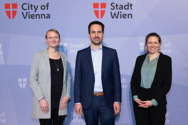 Die Siegerprojekte wurden am Donnerstag im Rahmen einer Pressekonferenz von Vizebürgermeister Christoph Wiederkehr (Neos) vorgestellt. | Foto: Stadt Wien/ Lukas Fuchs