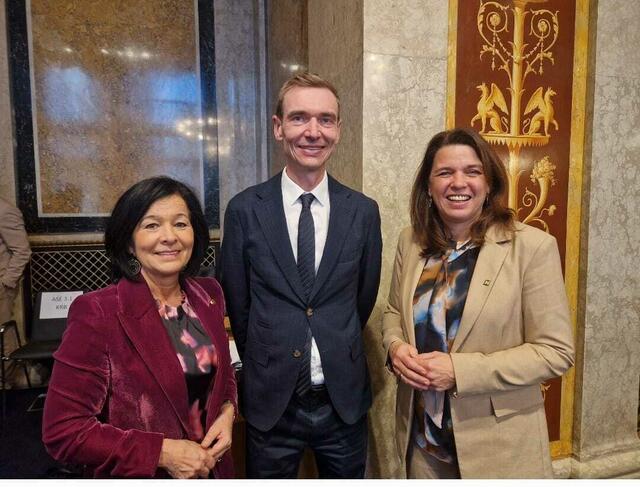 Margit Göll, Gunter Mayr, Sandra Böhmwalder (v.l.) | Foto: ÖVP