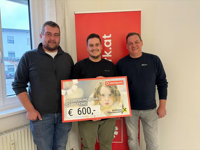 Die Volkswagen Audi Gesellen Crew spendet 600 Euro für Geli. | Foto: MeinBezirk