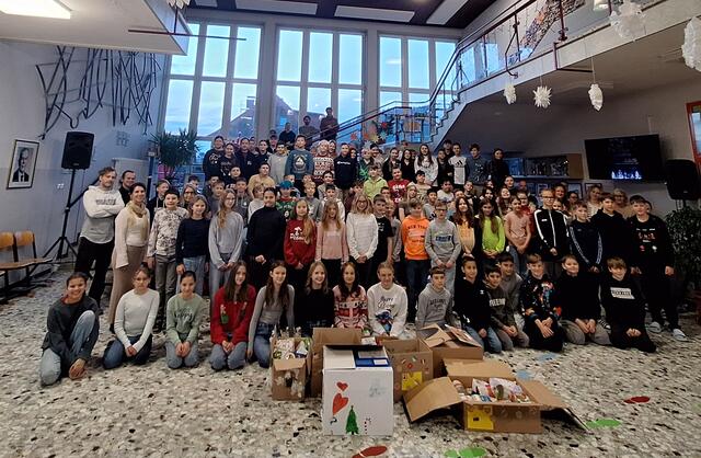 Die Mittelschule Krottendorf-Gaisfeld beteiligte sich an der Aktion "Umgekehrter Adventkalender". | Foto: Caritas