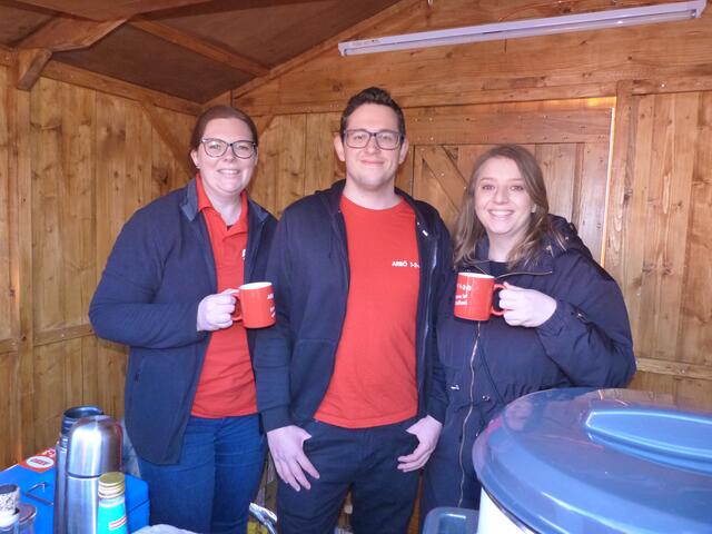 Der wärmende Glühwein oder Punsch durften natürlich nicht fehlen. 