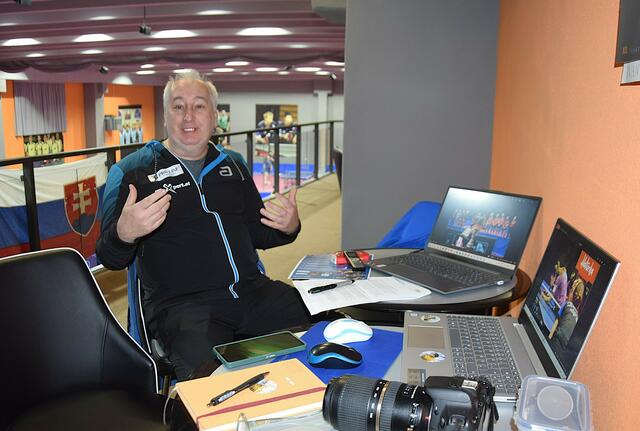 Andras Podpinka beim MB-Sportgespräch in der rein für Tischtennis errichteten Sporthalle in Bratislava. | Foto: Schwaighofer