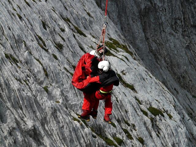 Das Rote Kreuz bleibt unverzichtbar für die Bevölkerung. | Foto: Pixabay