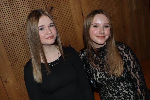 Enya Schauer und Katharina Kert | Foto: Christopher Polesnig