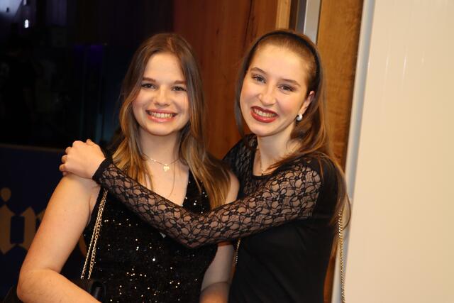 Jasmin Kastrun und Marie-Sophie Kuschnig | Foto: Christopher Polesnig