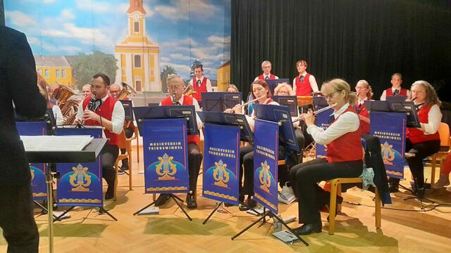 Foto: GR Fischer, Obfrau Beate Schandel