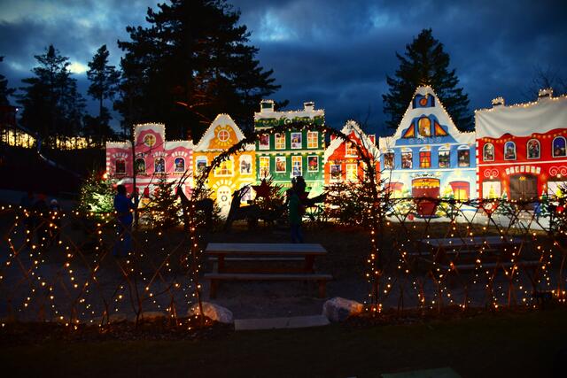 Das hübsche Weihnachtsdorf | Foto: Karmen Erhart