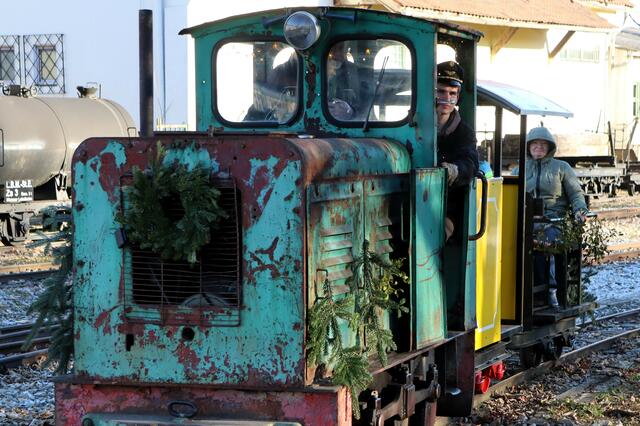 Der runderneuerte Waggon auf seiner Jungfernfahrt | Foto: Gerhard Langmann