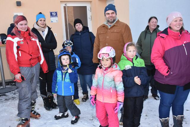 Kinder-Skikurs für Anfänger. Veranstalter Sektion Ski Union Dimbach-Pabneukirchen. Ort: St. Georgen am Walde.  | Foto: Robert Zinterhof