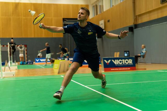 Leon Seiwald gewann sein Einzel. | Foto: Martin Göggel