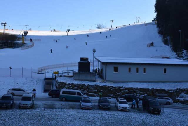 Kinder-Skikurs für Anfänger. Veranstalter Sektion Ski Union Dimbach-Pabneukirchen. Ort: St. Georgen am Walde.  | Foto: Zinterhof
