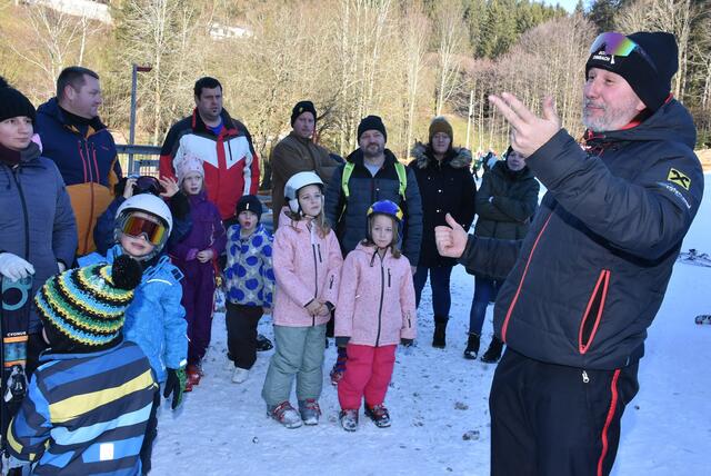 Kinder-Skikurs für Anfänger. Veranstalter Sektion Ski Union Dimbach-Pabneukirchen. Ort: St. Georgen am Walde.  | Foto: Robert Zinterhof