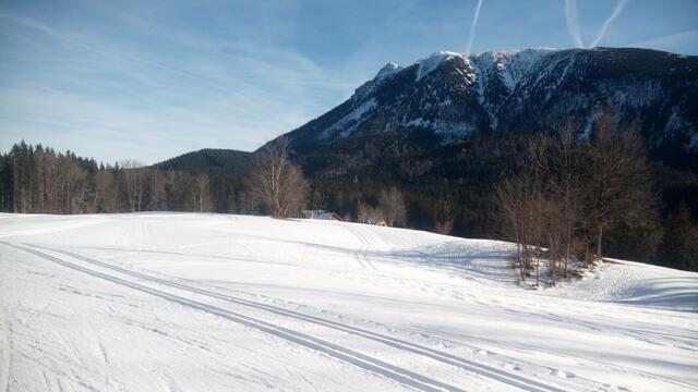 Die Runde auf den Bockhörnern bei der Mandlbodenhütte. Ein kleines Tragestück von 25 m ist zum Erreichen dieser Runde leider dabei. | Foto: Dietmar Mirtl
