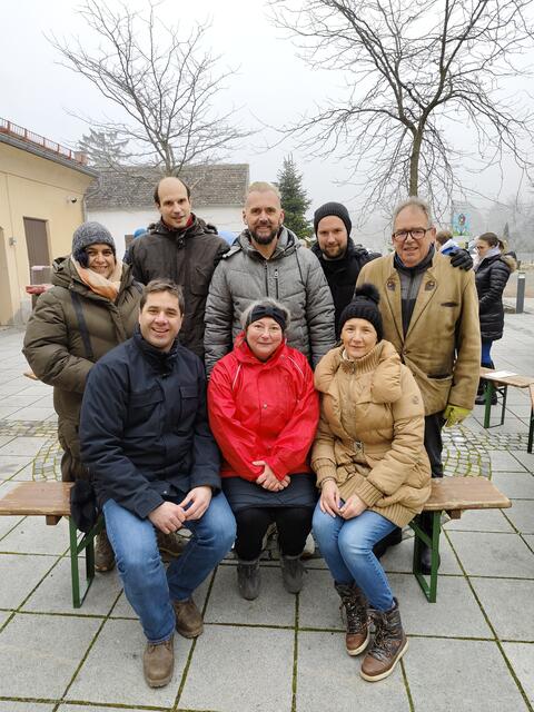 Das Team der SPÖ Hornstein freute sich über den Besuch zahlreicher Gäste und den intensiven Austausch in gemütlichem Ambiente. 