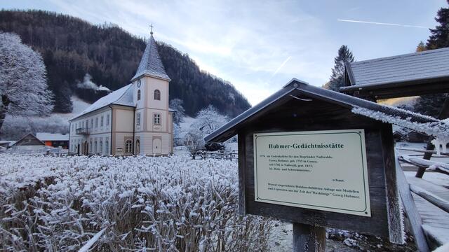 neben der Kirche befindet sich die Hubmer-Gedächtnisstätte... | Foto: I.Wozonig