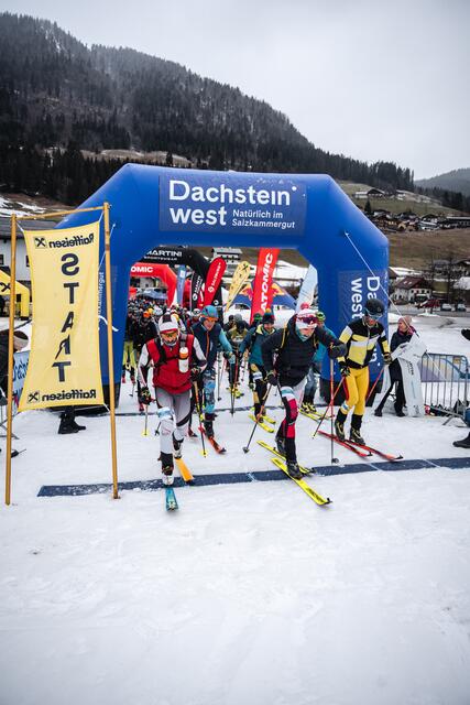 Auf alle Teilnehmer und Zuschauer wartet zudem ein Rahmenprogramm mit Musik, Foodtrucks und wertvollen Gewinnen bei Verlosungen. | Foto: roastmedia