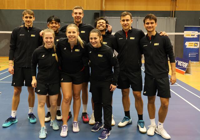 Das Team des ASV Badminton verbrachte die Feiertage an der Tabellenspitze. Am 11. Jänner geht es weiter. | Foto: Andreas Meinke