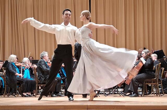 Das Ballett-Tanzpaar der Vereinigung Wiener Staatsopernballett