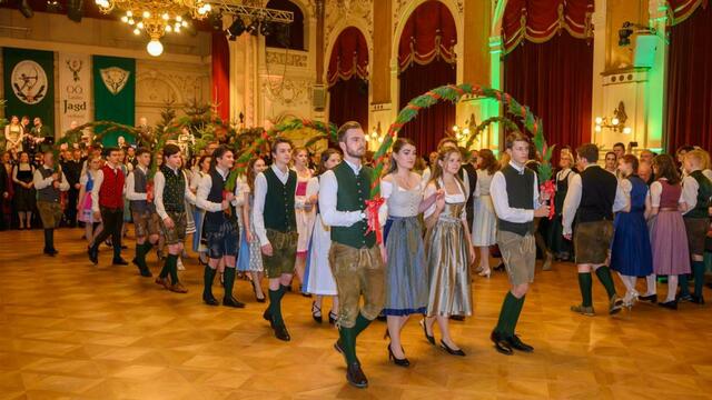 Der OÖ Jägerball findet alle zwei Jahre statt. | Foto: cityfoto.at