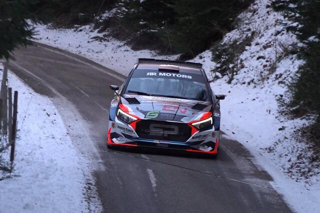 Vierfach-Staatsmeister Simon Wagner ist heuer mit einem Hyundai i20 Rally2 unterwegs. | Foto: Christopher Hollauf