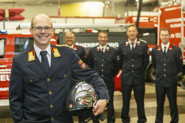 Seit vergangenen Dezember 2024 der neue Leiter der Feuerwehr der Stadt Salzburg: Werner Kloiber. | Foto: wildbild/Herbert Rohrer