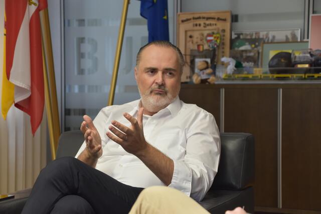 War von Beginn an kein Freund der Dreier-Koalition: Landeshauptmann Hans Peter Doskozil | Foto: Stefan Schneider