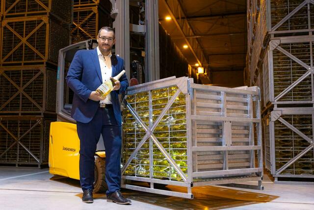 Patrick Meszarits, Produktionsleiter von Schlumberger, freut sich auf das neue Kapitel des Traditionsunternehmens.  | Foto: Philipp Lipiarski