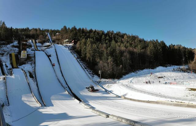 Die Skisprunganlage in Villach wird zum Austragungsort für die weltbesten Skispringerinnen. | Foto: LPD Kärnten/Höher