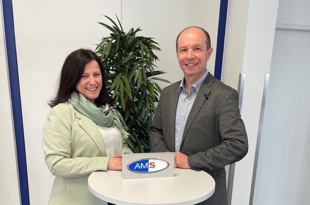 Stellvertreterin Petra Nistl und AMS-Leiter Edmund Hacker gehen von steigenden Arbeitslosenzahlen in den nächsten Monaten aus. | Foto: AMS