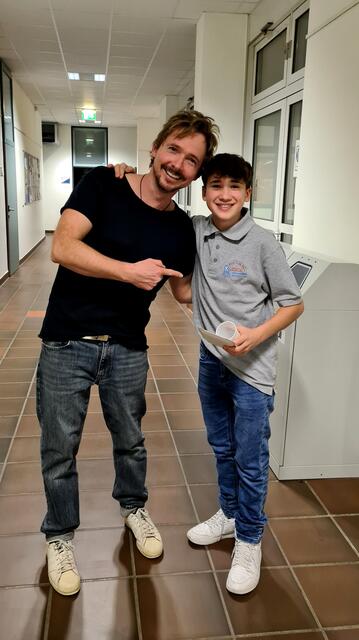 Florian Kaufmann trat zuerst im "KidSCH" auf, jetzt unterrichtet er im BRG Petersgasse.  | Foto: KiDSCH