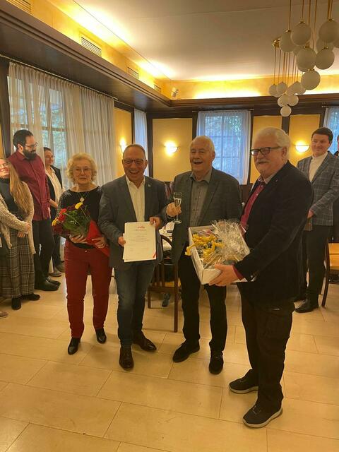 Frau Neumeister, Josef Wiesinger, Leopold Zeug und Adolf Anglmayer | Foto: sprivatVS