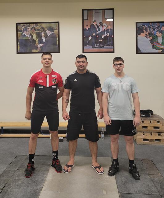 Luca Modrey, BT Sargis Martirosjan und Jonas Klinger v.l.:

Foto: Conny Högg