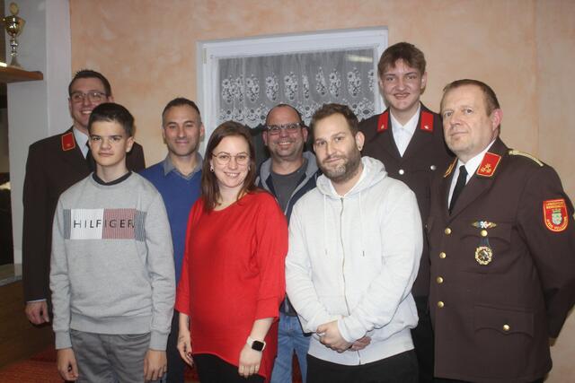 Bei der Mitgliederversammlung wurden sechs Neue angelobt. | Foto: arbes