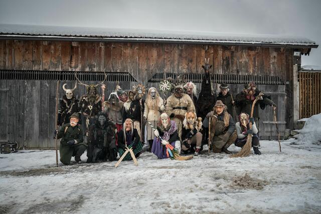 Hofbesuche der Abtenauer Perchten in Voglau-Abtenau. | Foto: Abtenauer Perchten e.V.