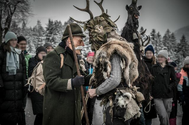 Hofbesuche der Abtenauer Perchten in Voglau-Abtenau. | Foto: Abtenauer Perchten e.V.