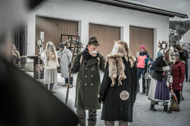 Hofbesuche der Abtenauer Perchten in Voglau-Abtenau. | Foto: Abtenauer Perchten e.V.