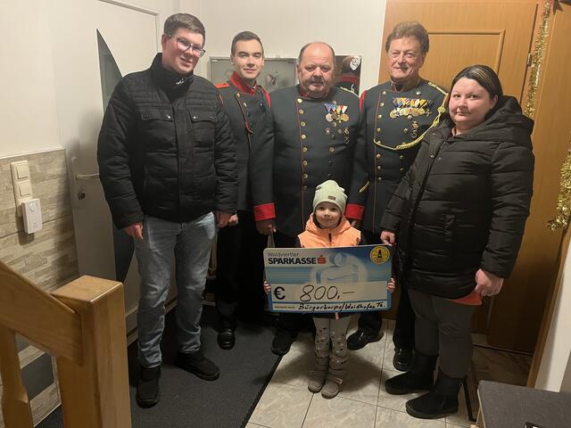 Lukas Kaiser, Georg Kern, Franz Loidolt, Annika Kaiser, Erich Pichl und Simone Kaiser (v.l.) | Foto: Bürgerkorps Waidhofen