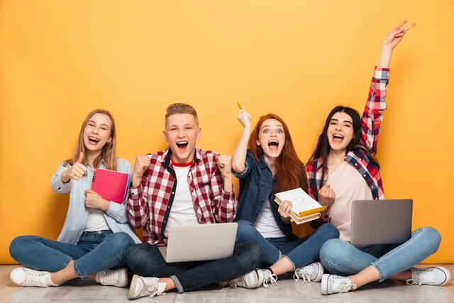 Informationen zu Schulen im Bezirk und deren Tage der offenen Tür | Foto: Drobot Dean/adobe.stock