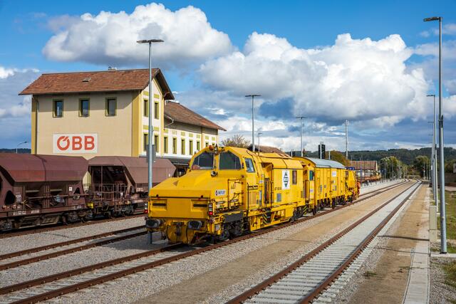 Planungen, Reinvestitionen, Neu- und Ausbauten im Umfang von mehr als 1,2 Milliarden Euro werden allein in diesem Jahr in Niederösterreich, Wien und dem Burgenland umgesetzt. | Foto: ÖBB/Liebhart