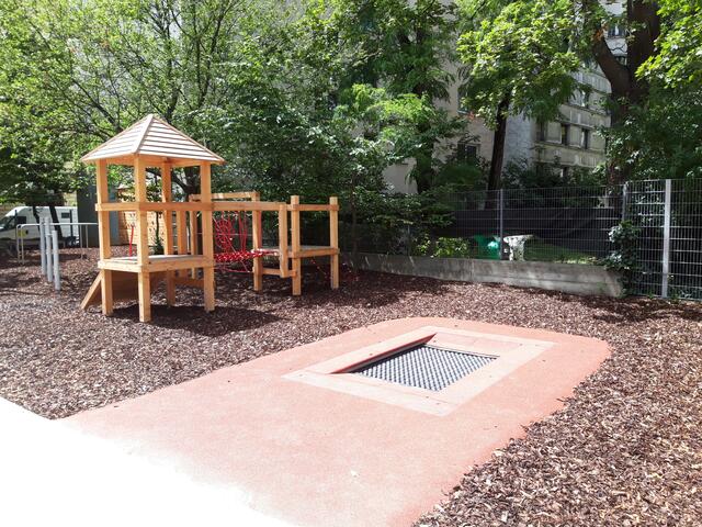 Die Josefstadt erbaut bald inklusive Spielgeräte in zwei Parks. Unter anderem wird ein Rollstuhltrampolin verwirklicht. (Symbolbild) | Foto: Wiener Stadtgärten